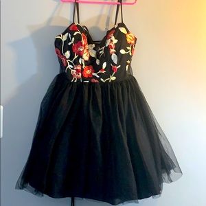 Beautiful Casual/Formal Dress for Young Women